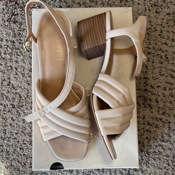 LC Lauren Conrad Shoes - LC Lauren Conrad Cream Blush Pink Block Heel Sandals Size 9
